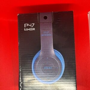 P47 Wireless Headphones - Black and Blue